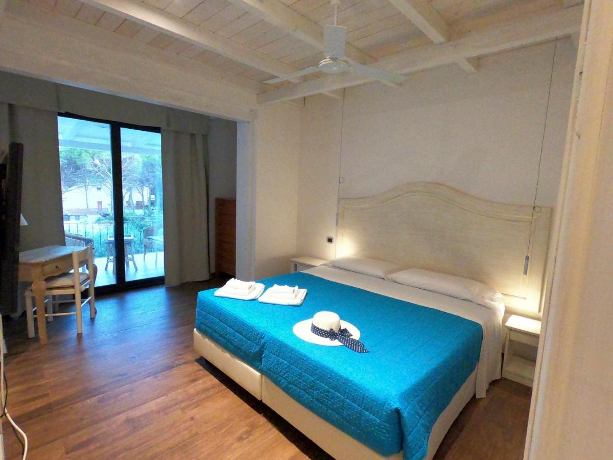 Villa La Conchiglia Rooms Кала-Ліберотто Екстер'єр фото