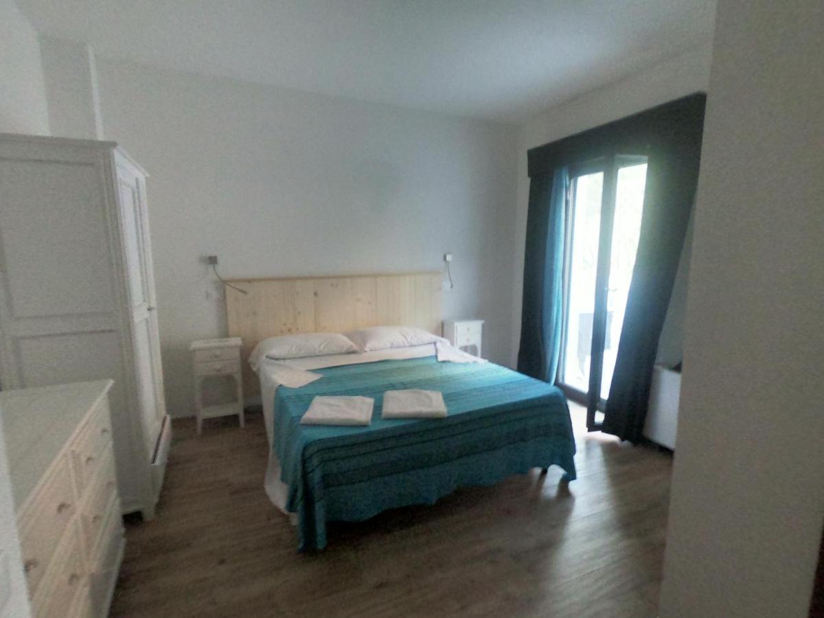 Villa La Conchiglia Rooms Кала-Ліберотто Екстер'єр фото